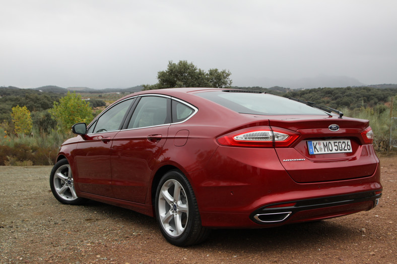 Ford Mondeo 2015