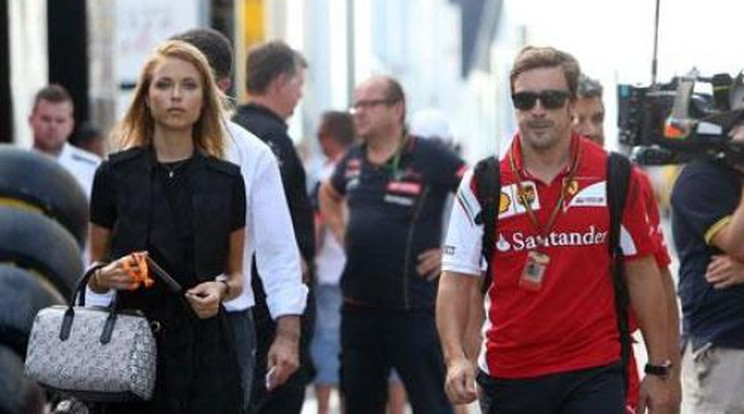Fernando Alonso szakított az orosz modellel