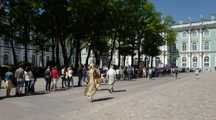 Félmillióan voltak kíváncsiak a Munkácsy képekre Szentpéterváron /Fotó: Blikk