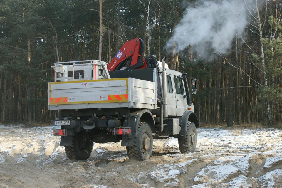 Unimog U 500 jeszcze samochód czy już traktor? Moto