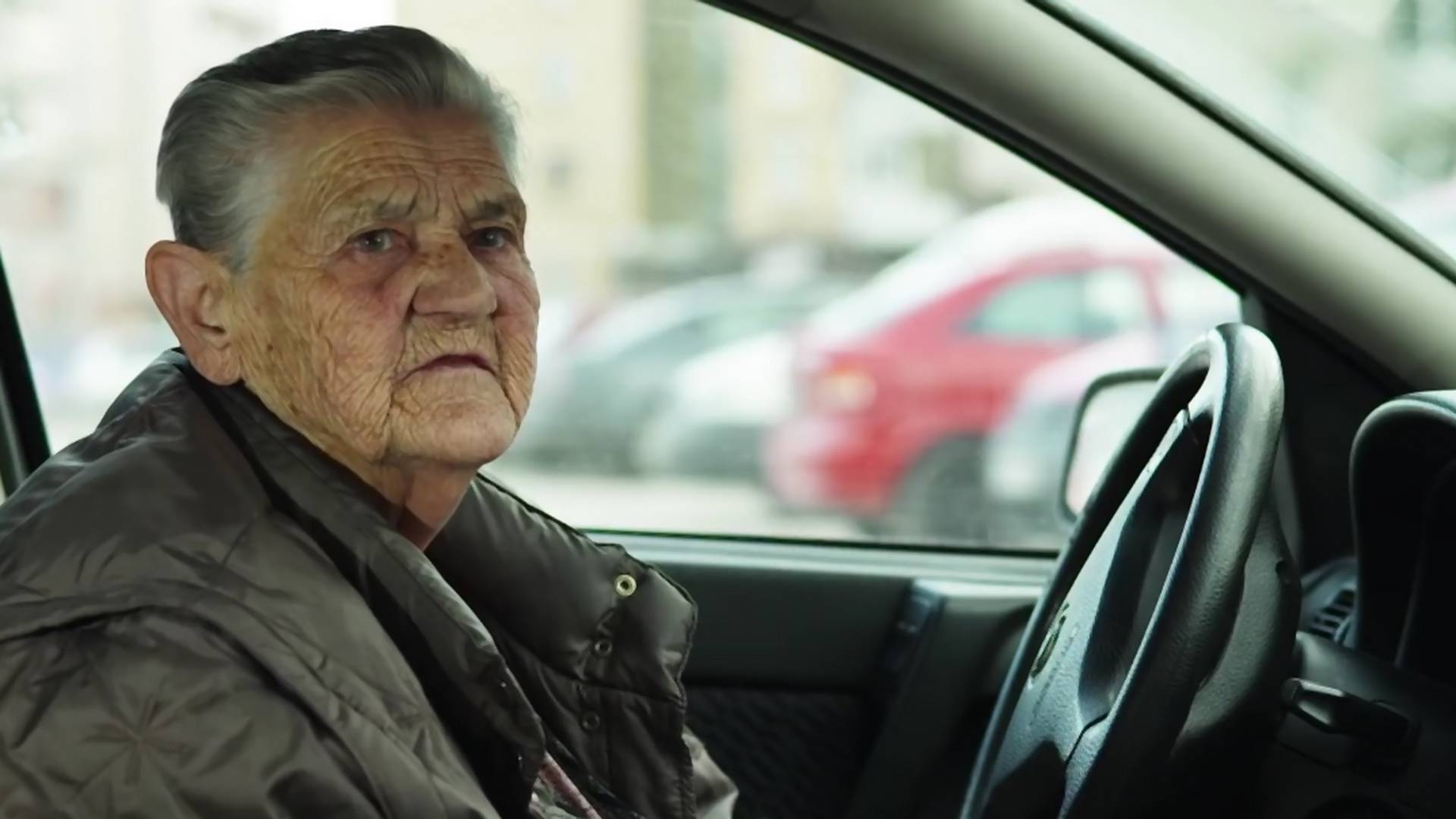 Reli baka iz Bosne ima 83 godine i ne planira da ostavi volan