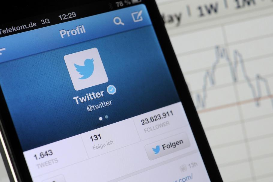Twitter takes first step to going public