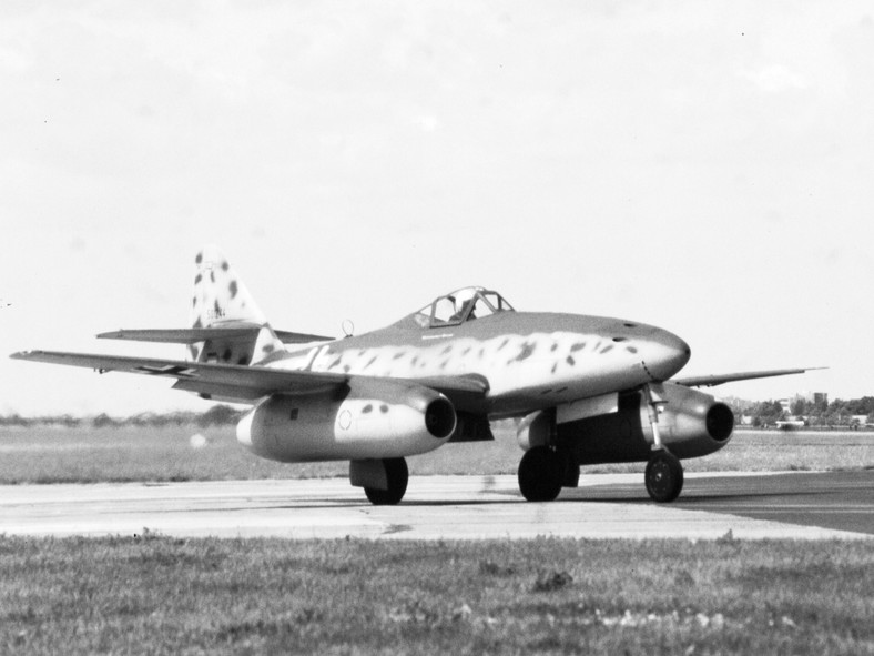 Me 262