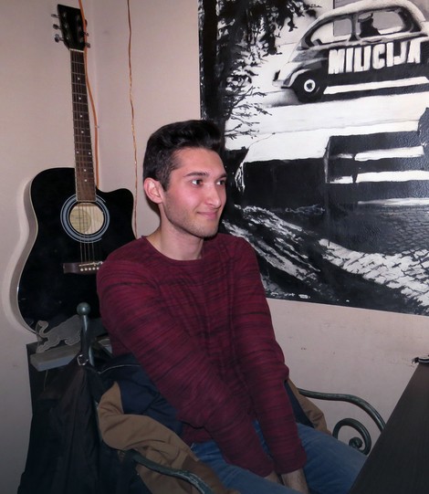 "Hteo sam da upišem frizerku akademiju, ali nisam imao novca"