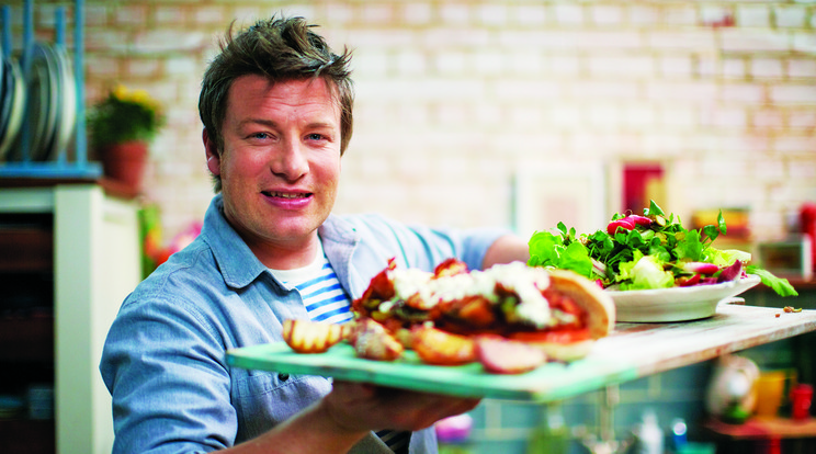Jamie Oliver angol szakács, akit szárnyaira vett a média – 1999-ben készült először főzőműsor a neve alatt (Fotó: TV Paprika)