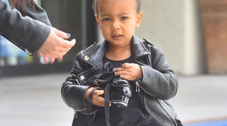 Úristen, de cuki Kim Kardashian kislánya - fotó!