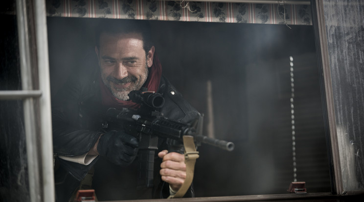 A rosszfiút, 
Negant alakító Jeffrey Dean 
Morgan imádja 
a karakterét