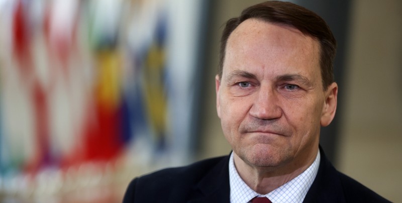 Gorący dzień w Sejmie. Szef MSZ Radosław Sikorski wygłosi exposé