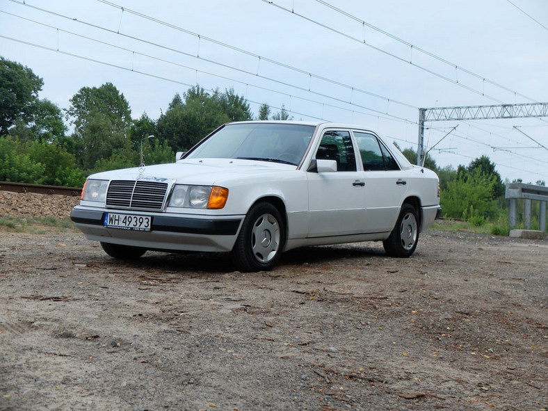 Mercedes W124 200D