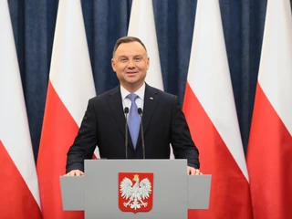 Prezydent Andrzej Duda ogłosił w poniedziałek, że nie podpisze kontrowersyjnej ustawy lex TVN forsowanej przez PiS. Wyjaśniamy, czym jest weto prezydenckie, a także, co dalej może stać się z projektem tejże ustawy