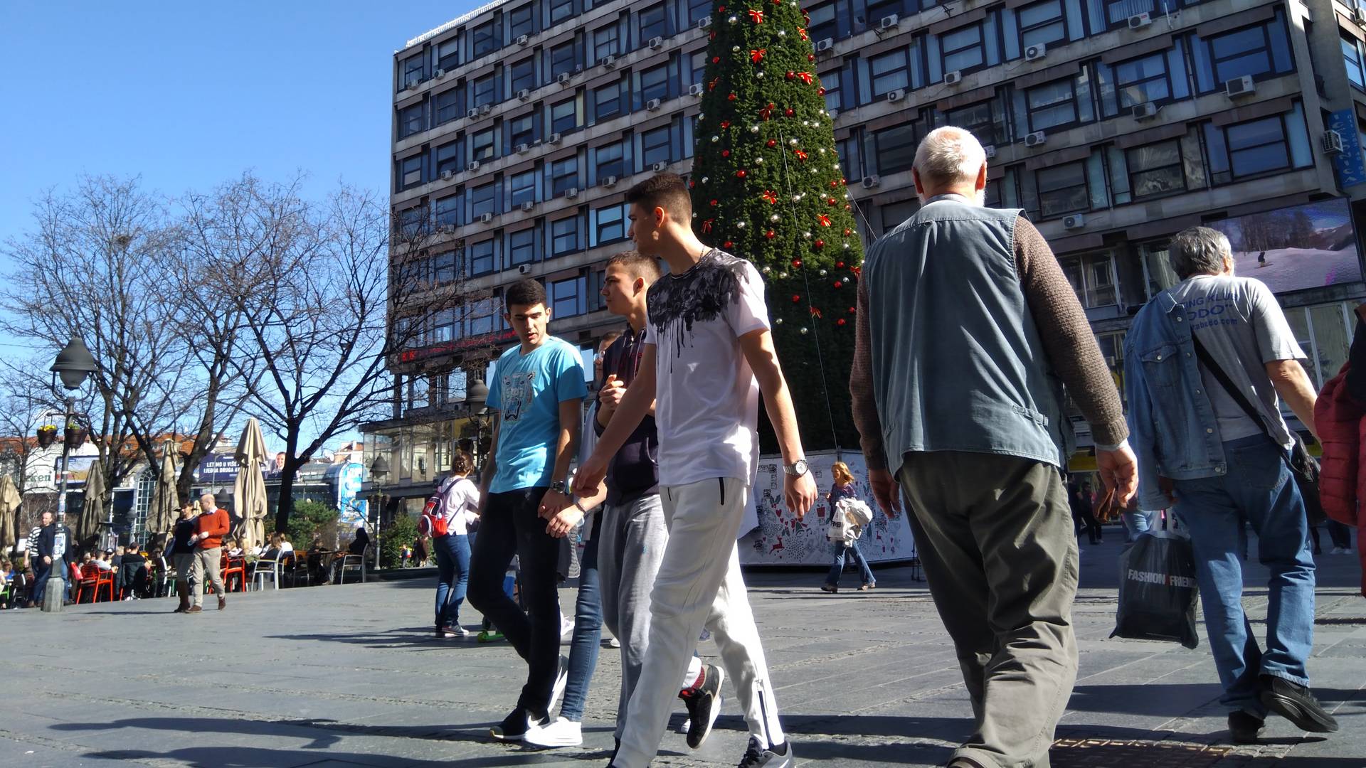 Fotka koja pokazuje sav besmisao života u Beogradu