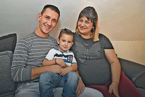 Neopisiva sreća u porodici Simović dok čekaju da Veljko, mali džin, dobije i mlađeg brata