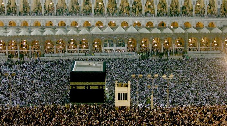 A vallási előírások szerint minden muzulmánnak életében legalább egyszer el kell zarándokolnia Mekkába /Forrás: Northfoto