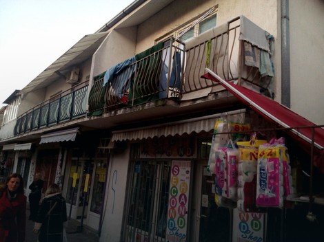 Zgrada na Vidikovcu u kojoj je pronađeno telo žene