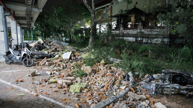 Potężne trzęsienie ziemi w Indonezji. Wzrosła liczba ofiar