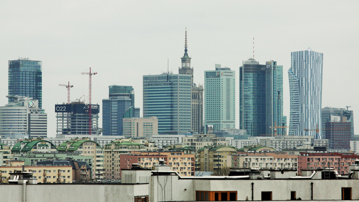 Przyjrzyjmy się zmianom sytuacji mieszkaniowej w największych miastach Polski. Także z powodu kampanii wyborczej, aby nie ułatwiać życia politykom lansującym uproszczone i nieprawdziwe tezy, zgodne z ich interesami wyborczymi.