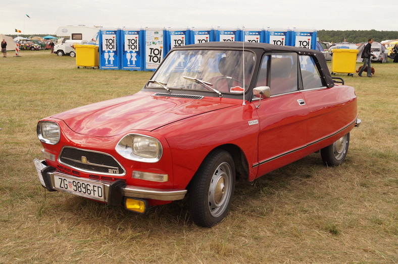 21. Światowy Zlot Miłośników Citroëna 2CV w Toruniu