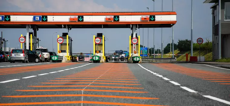 Płatne drogi w Polsce - kierowcy korzystają, państwo traci miliardy