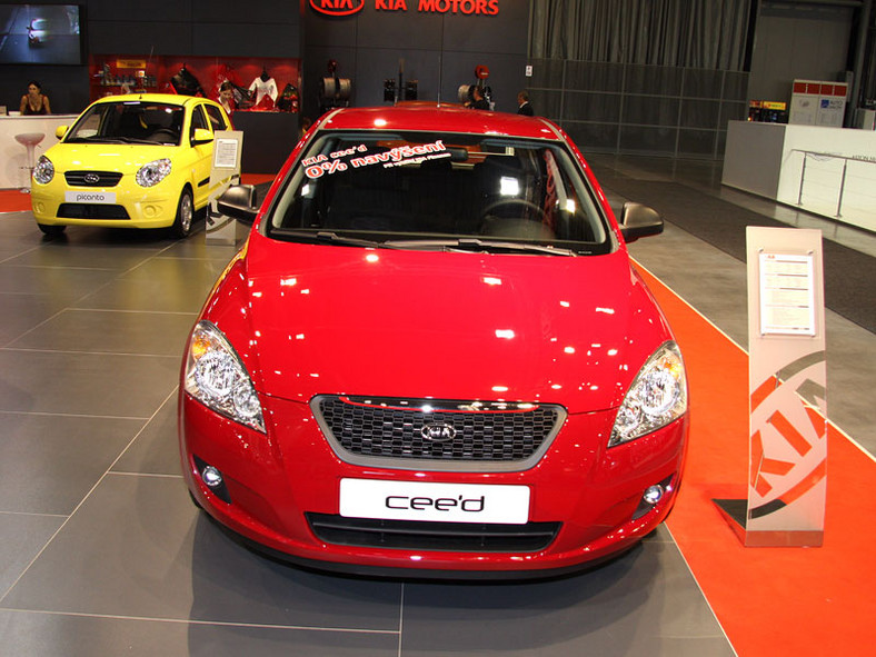 Autosalon Brno 2009: premiery światowe w skromniejszej obsadzie (fotogaleria)