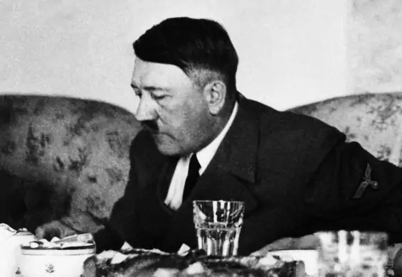 Ostatni posiłek Hitlera przed samobójstwem? Historyk odczytał listy kucharki dyktatora