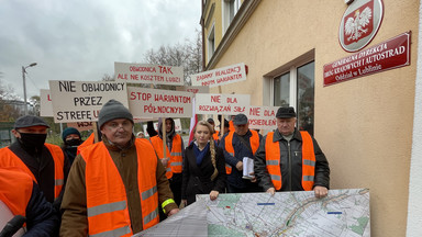 Protest przeciwko budowie obwodnicy Janowa Lubelskiego. "To zdrada mieszkańców" 
