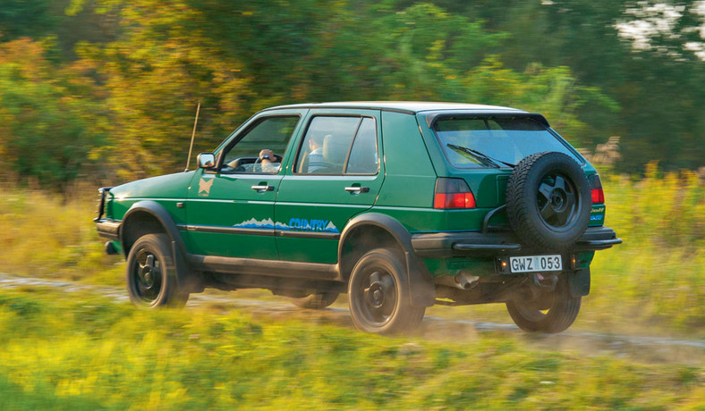 Volkswagen Golf Country - z miasta na wieś