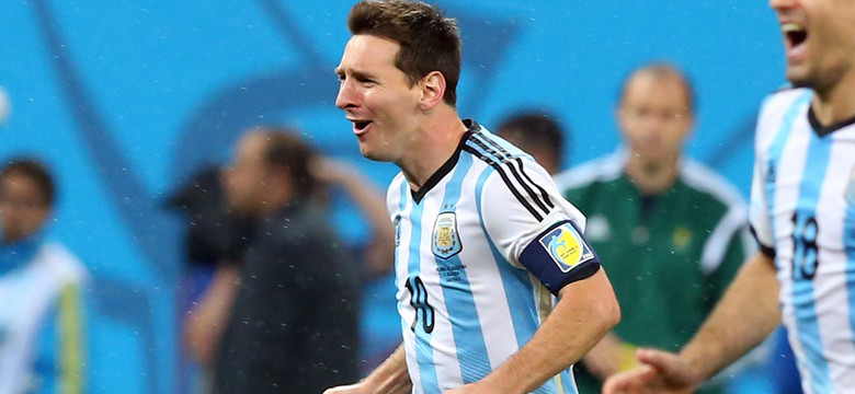 MŚ: Niemcy i Argentyna walczą o mistrzostwo świata, Messi o dołączenie do Maradony