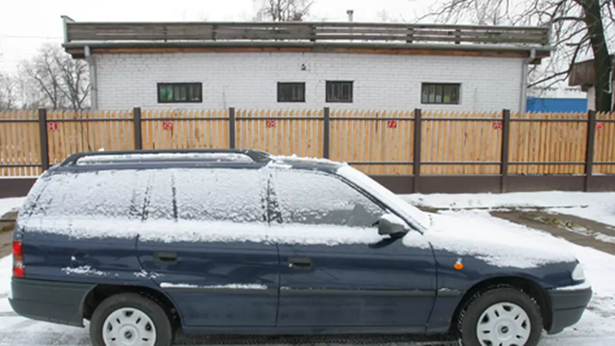 Porady dla parkujących pod chmurką