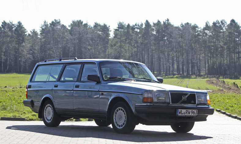 Volvo 240 - prawdziwy twardziel na lata