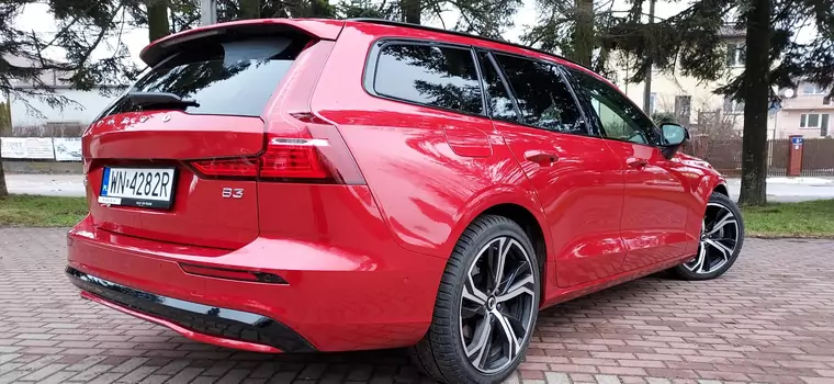 Volvo V60 B3. Co potrafi podstawowa i najpopularniejsza wersja szwedzkiego kombi? [TEST]