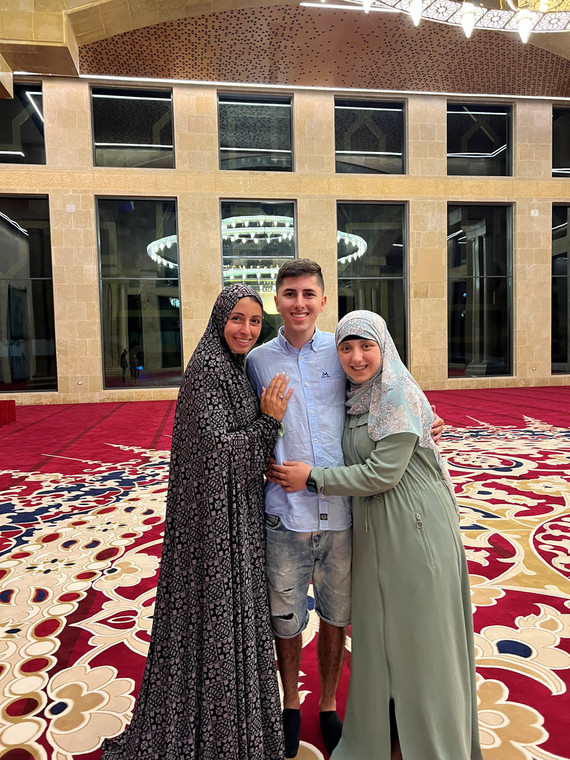 Odwiedziny w meczecie z rodzenstwem