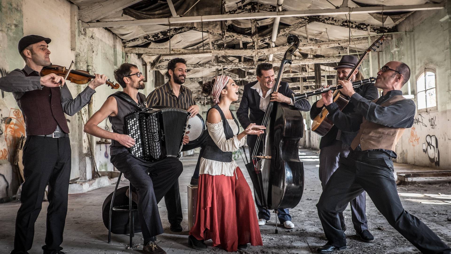 Barselona Gipsy Balkan Orchestra može da vam promeni život