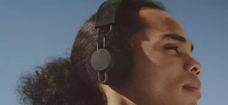 Nowe słuchawki Adidasa z panelami solarnymi pozwolą na 80 godzin odtwarzania muzyki