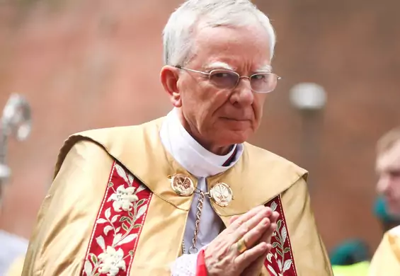"Tęczowa zaraza". Słowa arcybiskupa Jędraszewskiego to czysta mowa nienawiści wobec LGBT+