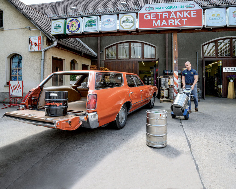 Oldsmobile Cutlass Cruiser - zaproszenie do Ameryki