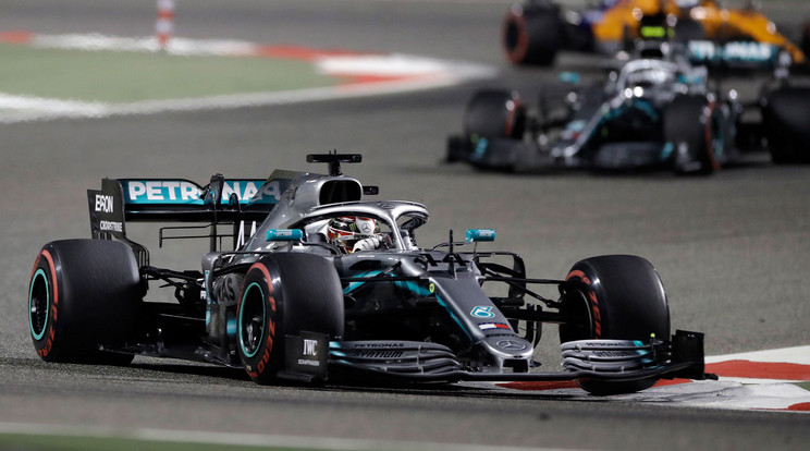Lewis Hamilton lesz az egyéni győztes a 2019-es Formula-1 idényben? Fotó: / MTI/AP/Luca Bruno