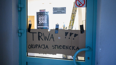 Trwa strajk okupacyjny studentów w Poznaniu. "Władze UAM nam grożą"