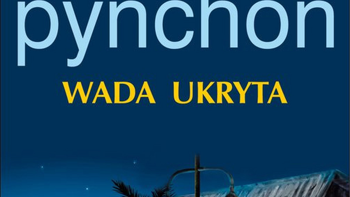 Thomas Pynchon nie pokazuje się publicznie, nie ma w obiegu prasowym jego fotografii (poza dwiema czy trzema z czasów wczesnej młodości i służby w wojsku), informacje o jego życiu są bardzo fragmentaryczne. Nic więc dziwnego, że dociekliwi dziennikarze raz po raz próbują wytropić pisarza i zrobić mu zdjęcie.