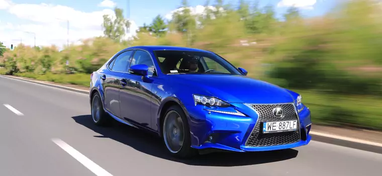 Lexus IS 200t: Wzbudza skrajne emocje