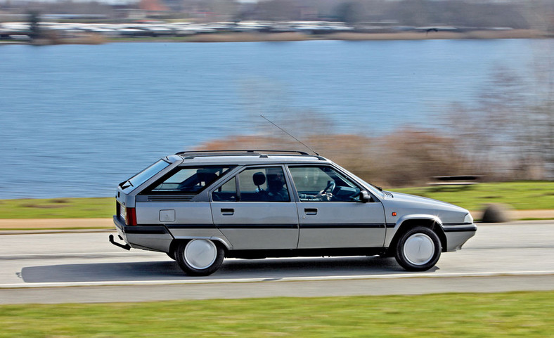 Citroen BX 19 TZI Break - klasyk z dużym bagażnikiem