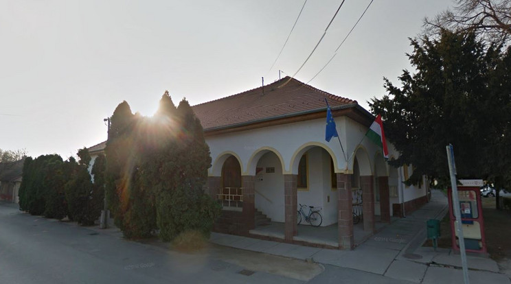 Az őcsényi polgármesteri hivatal /Fotó: Google Maps