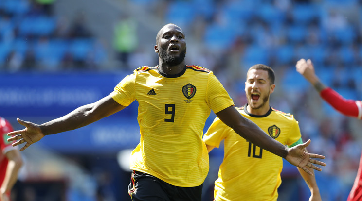 Romelu Lukaku (elöl) és Eden Hazard (hátul) egyaránt dupláztak Tunézia ellen /Fotó: MTI/AP/Haszan Ammar