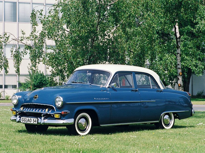 Opel: wiosna oldtimerów (fotogaleria)