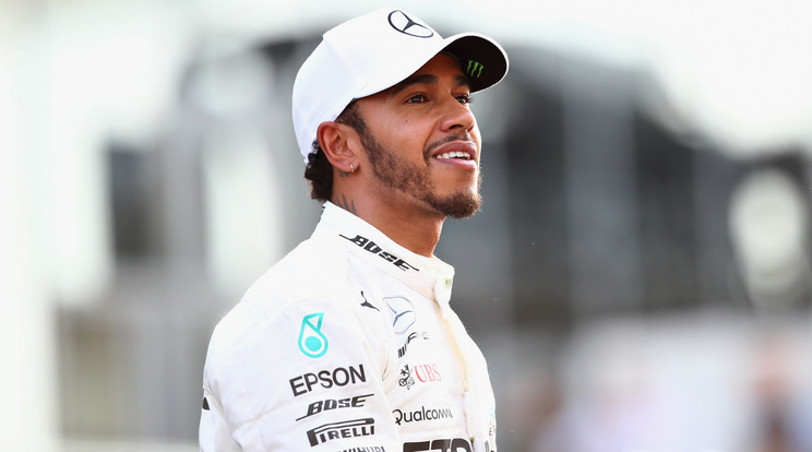 Lewis Hamilton évi 14,6 milliárd Ft-nyi összeget keres / Fotó: Getty images