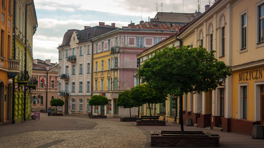 Tarnów miastem widmem. "Co z tego, że tanio? Nie ma pracy, to nie ma ludzi"