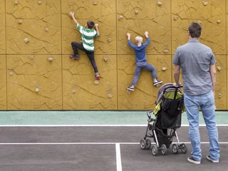 Celem unijnej dyrektywy work-life balance jest m.in. zachęcenie do równego podziału obowiązków opiekuńczych pomiędzy rodziców