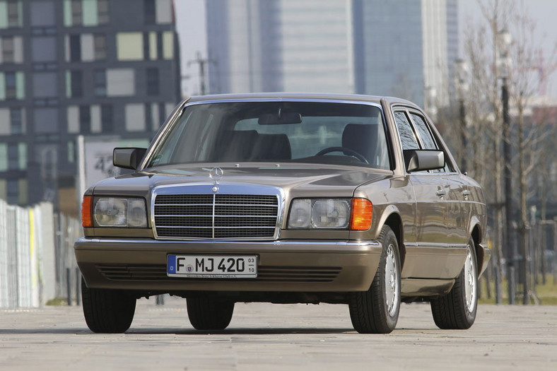 Mercedes W126 - wcale nie musi być "pięćsetka"