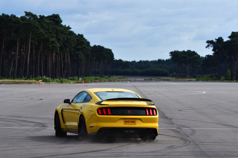 Ford Mustang Shelby GT350R