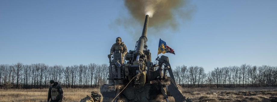 Wystarczyła zapowiedź nowych dostaw amunicji, aby Ukraińcy wznowili intensywny ostrzał rosyjskich pozycji.