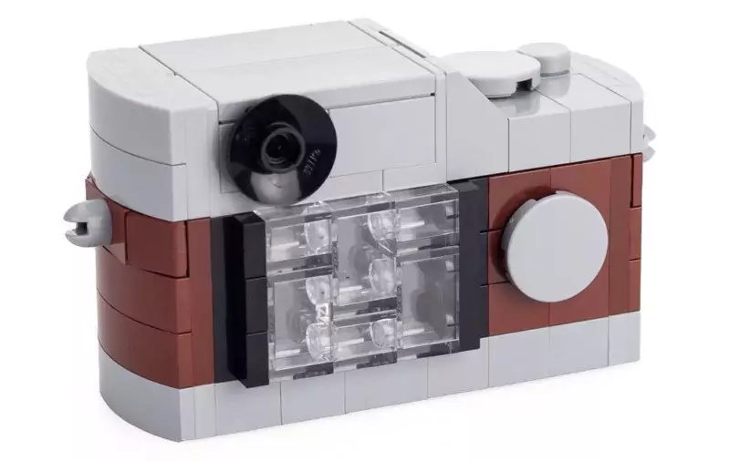 Leica x Lego